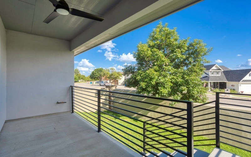 1901 Chateau Lane, Kerrville, TX 78028, 2 Bedrooms Bedrooms, ,2 BathroomsBathrooms,Residential,For Sale,1901 Chateau Lane,116338