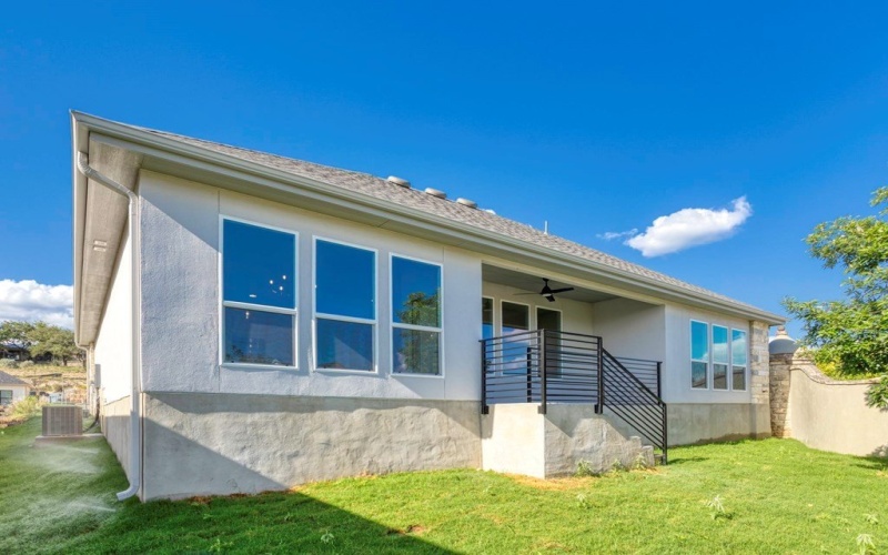 1901 Chateau Lane, Kerrville, TX 78028, 2 Bedrooms Bedrooms, ,2 BathroomsBathrooms,Residential,For Sale,1901 Chateau Lane,116338