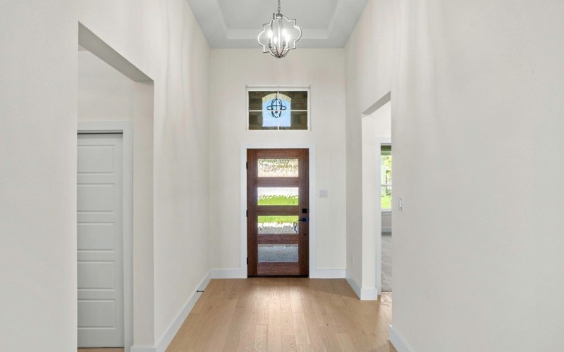 1901 Chateau Lane, Kerrville, TX 78028, 2 Bedrooms Bedrooms, ,2 BathroomsBathrooms,Residential,For Sale,1901 Chateau Lane,116338