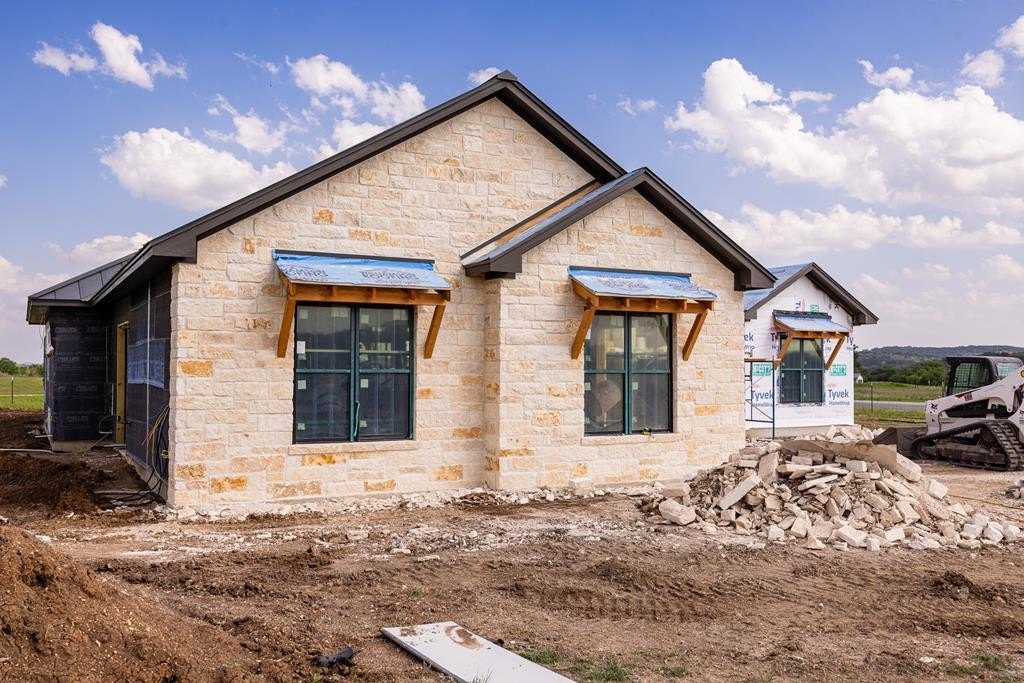 1117 Pinnacle View Dr, Kerrville, TX 78028, 3 Bedrooms Bedrooms, ,3 BathroomsBathrooms,Residential,For Sale,1117 Pinnacle View Dr,119188