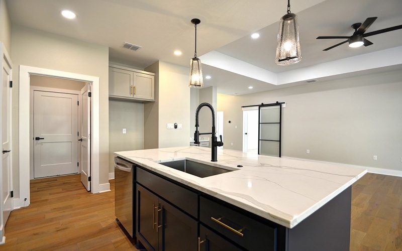 1806 Chateau Lane, Kerrville, TX 78028, 3 Bedrooms Bedrooms, ,2 BathroomsBathrooms,Residential,For Sale,1806 Chateau Lane,117718