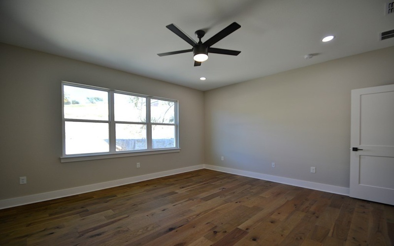 1806 Chateau Lane, Kerrville, TX 78028, 3 Bedrooms Bedrooms, ,2 BathroomsBathrooms,Residential,For Sale,1806 Chateau Lane,117718