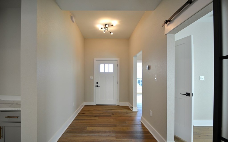 1806 Chateau Lane, Kerrville, TX 78028, 3 Bedrooms Bedrooms, ,2 BathroomsBathrooms,Residential,For Sale,1806 Chateau Lane,117718