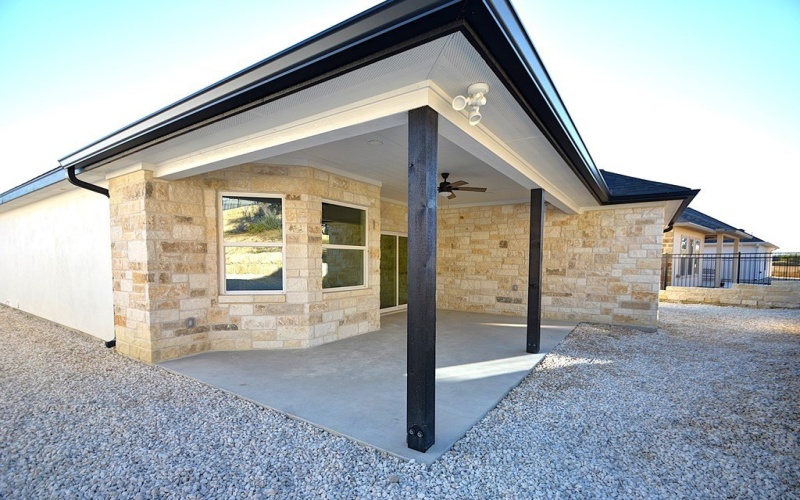 1806 Chateau Lane, Kerrville, TX 78028, 3 Bedrooms Bedrooms, ,2 BathroomsBathrooms,Residential,For Sale,1806 Chateau Lane,117718