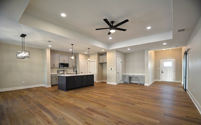 1806 Chateau Lane, Kerrville, TX 78028, 3 Bedrooms Bedrooms, ,2 BathroomsBathrooms,Residential,For Sale,1806 Chateau Lane,117718