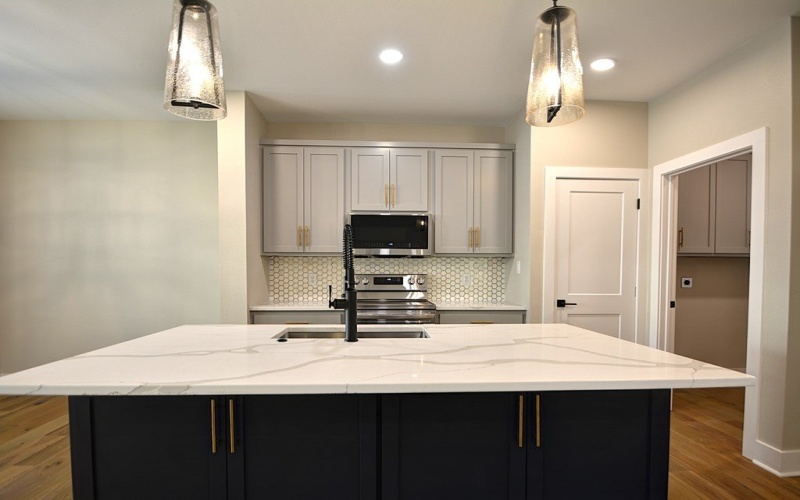 1806 Chateau Lane, Kerrville, TX 78028, 3 Bedrooms Bedrooms, ,2 BathroomsBathrooms,Residential,For Sale,1806 Chateau Lane,117718