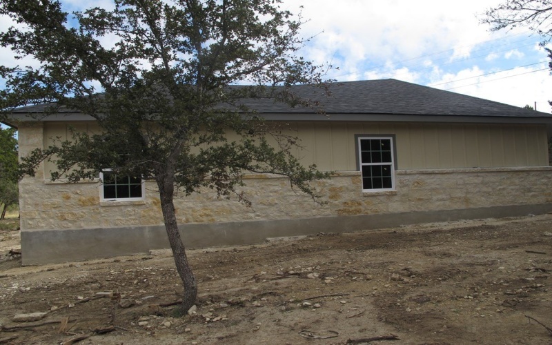 237 Hopi Trl, Bandera, TX 78003, 3 Bedrooms Bedrooms, ,2 BathroomsBathrooms,Residential,For Sale,237 Hopi Trl,117736