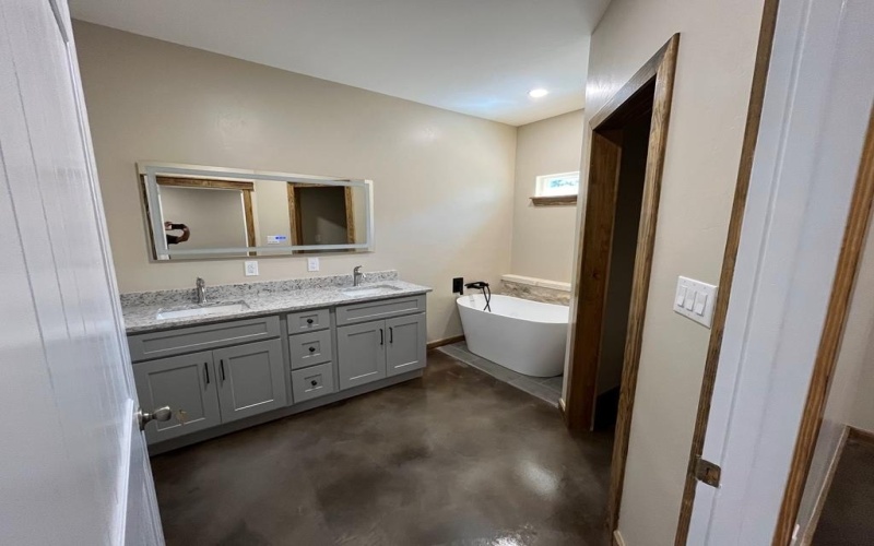 237 Hopi Trl, Bandera, TX 78003, 3 Bedrooms Bedrooms, ,2 BathroomsBathrooms,Residential,For Sale,237 Hopi Trl,117736