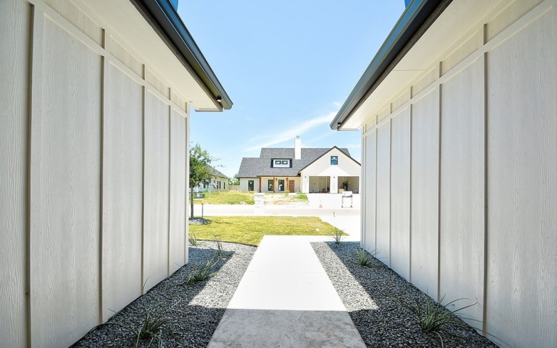 513 Conner Ct, Kerrville, TX 78028, 3 Bedrooms Bedrooms, ,2 BathroomsBathrooms,Residential,For Sale,513 Conner Ct,117827