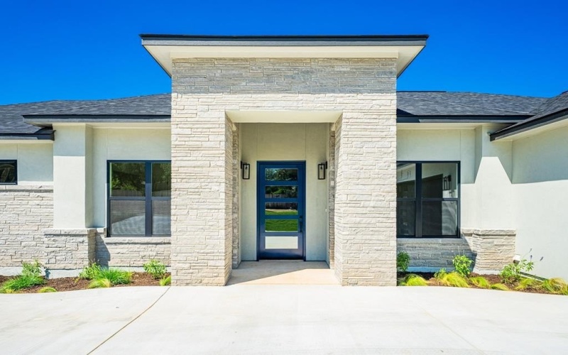 2089 Summit Crest Dr, Kerrville, TX 78028, 4 Bedrooms Bedrooms, ,3 BathroomsBathrooms,Residential,For Sale,2089 Summit Crest Dr,117992