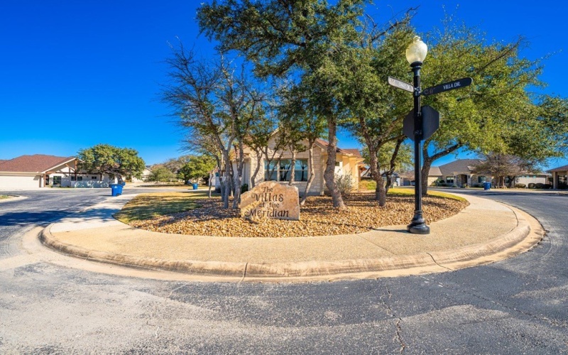 1808 Chalet Circle, Kerrville, TX 78028, 3 Bedrooms Bedrooms, ,2 BathroomsBathrooms,Residential,For Sale,1808 Chalet Circle,118006