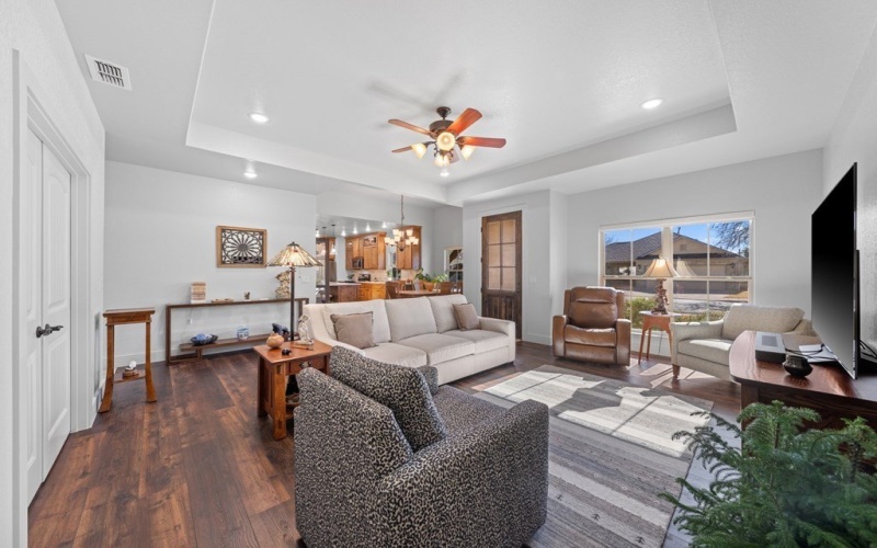 1808 Chalet Circle, Kerrville, TX 78028, 3 Bedrooms Bedrooms, ,2 BathroomsBathrooms,Residential,For Sale,1808 Chalet Circle,118006