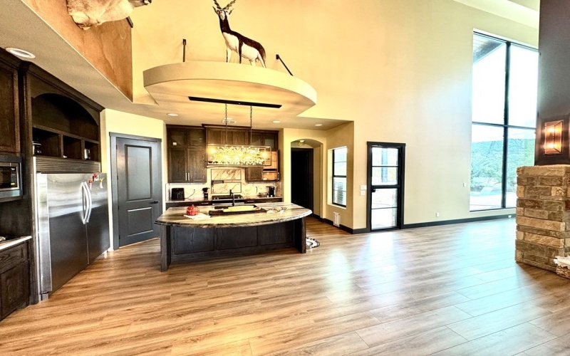 1275 Cypress Creek Rd, Kerrville, TX 78028, ,Granja,En Venta,1275 Cypress Creek Rd,118157