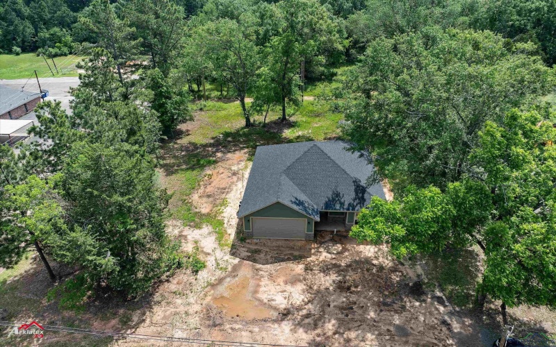 1406 Commerce, Kilgore, TX 75662, 3 Bedrooms Bedrooms, ,2 BathroomsBathrooms,Residential,For Sale,1406 Commerce,20253219