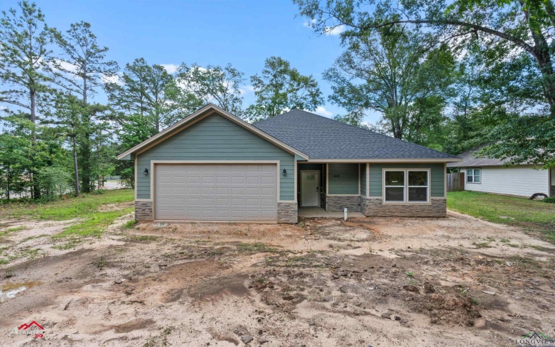 1406 Commerce, Kilgore, TX 75662, 3 Bedrooms Bedrooms, ,2 BathroomsBathrooms,Residential,For Sale,1406 Commerce,20253219