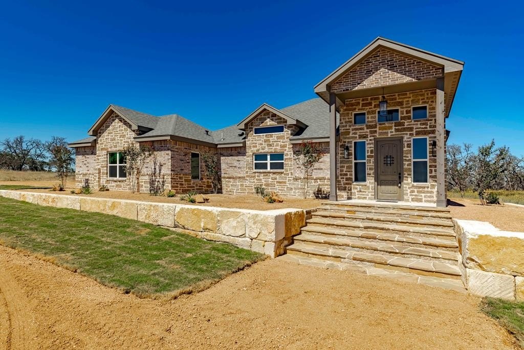 449 Nott Branch Rd, Harper, TX 78631, 4 Bedrooms Bedrooms, ,2 BathroomsBathrooms,Residential,For Sale,449 Nott Branch Rd,118177