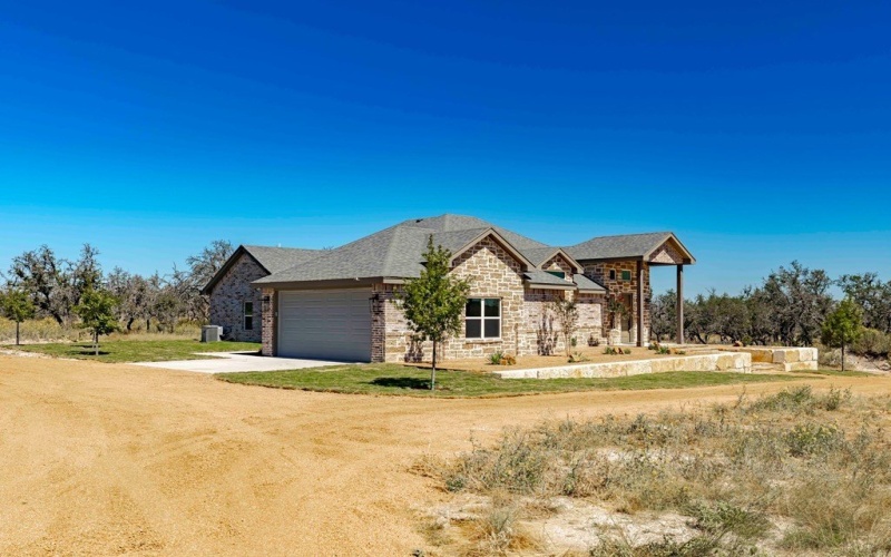 449 Nott Branch Rd, Harper, TX 78631, 4 Bedrooms Bedrooms, ,2 BathroomsBathrooms,Residential,For Sale,449 Nott Branch Rd,118177