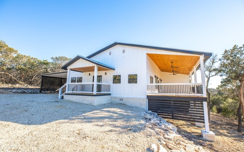183 Wood Trail, Kerrville, TX 78028, 3 Habitaciones Habitaciones , ,2 BañosBaños,Residential,En Venta,183 Wood Trail,118245