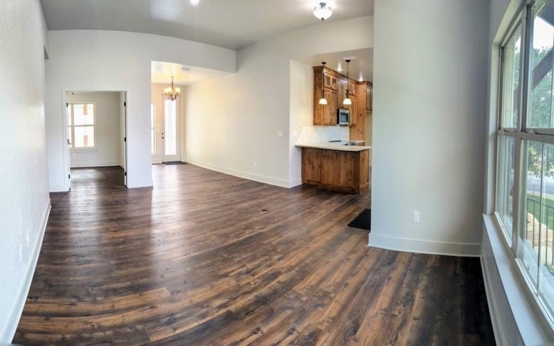 2015 N Chalet Circle, Kerrville, TX 78028, 3 Bedrooms Bedrooms, ,2 BathroomsBathrooms,Residential,For Sale,2015 N Chalet Circle,118336