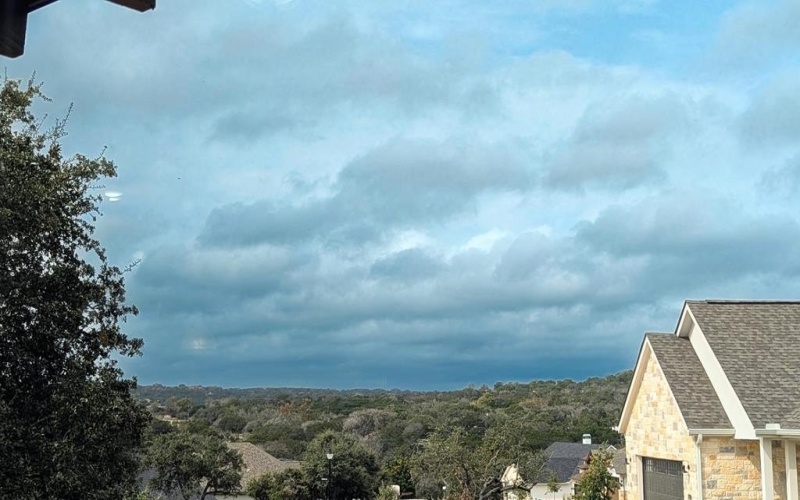 2015 N Chalet Circle, Kerrville, TX 78028, 3 Bedrooms Bedrooms, ,2 BathroomsBathrooms,Residential,For Sale,2015 N Chalet Circle,118336