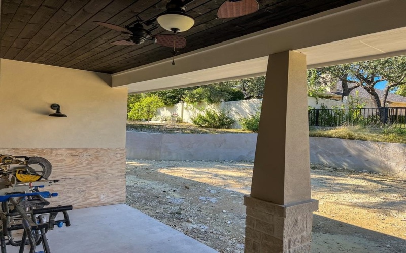1706 N Valencia Dr, Kerrville, TX 78028, 3 Bedrooms Bedrooms, ,2 BathroomsBathrooms,Residential,For Sale,1706 N Valencia Dr,118378