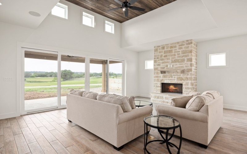 4528-22 Comanche Trace Dr, Kerrville, TX 78028, 3 Habitaciones Habitaciones , ,3 BañosBaños,Residential,En Venta,4528-22 Comanche Trace Dr,118499