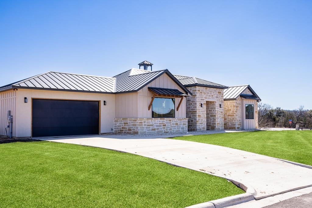 4528-12 Comanche Trace Dr, Kerrville, TX 78028, 3 Bedrooms Bedrooms, ,3 BathroomsBathrooms,Residential,For Sale,4528-12 Comanche Trace Dr,118500