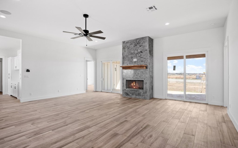4528-12 Comanche Trace Dr, Kerrville, TX 78028, 3 Bedrooms Bedrooms, ,3 BathroomsBathrooms,Residential,For Sale,4528-12 Comanche Trace Dr,118500