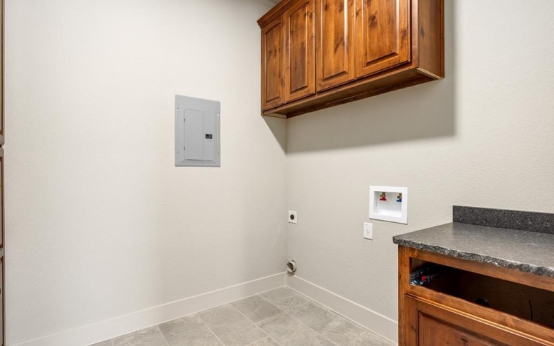 3200-#3 Pinnacle Club Dr, Kerrville, TX 78028, 3 Bedrooms Bedrooms, ,3 BathroomsBathrooms,Residential,For Sale,3200-#3 Pinnacle Club Dr,118787