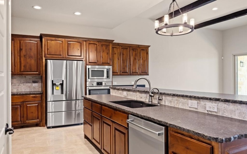 3200-#3 Pinnacle Club Dr, Kerrville, TX 78028, 3 Bedrooms Bedrooms, ,3 BathroomsBathrooms,Residential,For Sale,3200-#3 Pinnacle Club Dr,118787