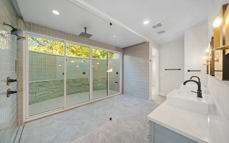 270 Lehmann Dr, Kerrville, TX 78028, 4 Habitaciones Habitaciones , ,6 BañosBaños,Residential,En Venta,270 Lehmann Dr,118887