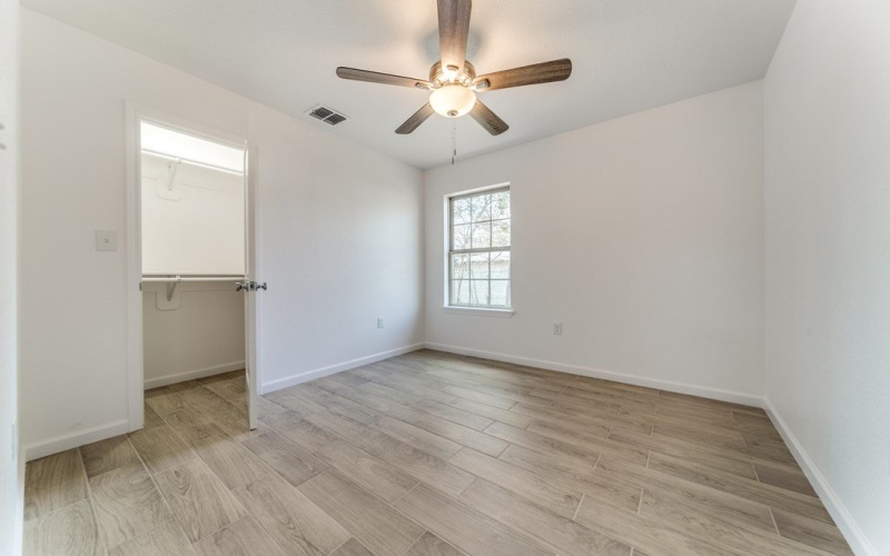 329 Cottage St, Kerrville, TX 78028, 3 Bedrooms Bedrooms, ,2 BathroomsBathrooms,Residential,For Sale,329 Cottage St,118931
