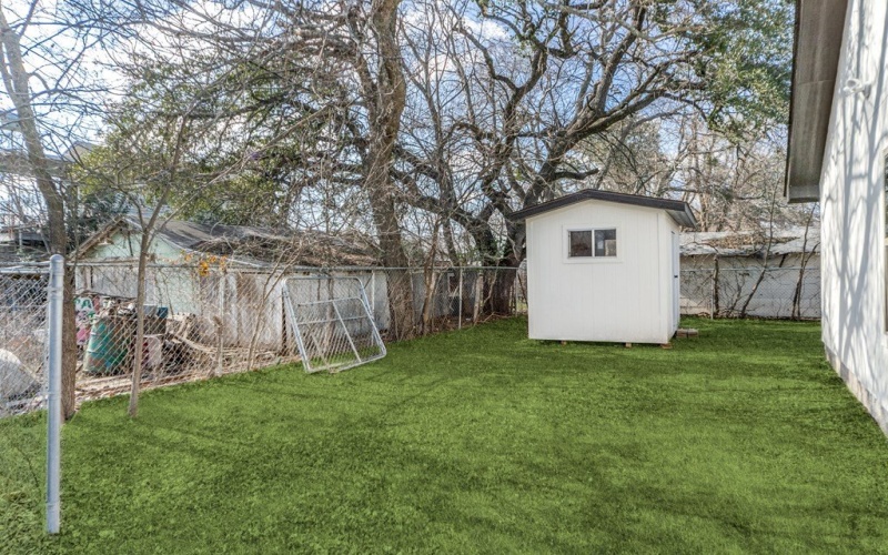 329 Cottage St, Kerrville, TX 78028, 3 Bedrooms Bedrooms, ,2 BathroomsBathrooms,Residential,For Sale,329 Cottage St,118931