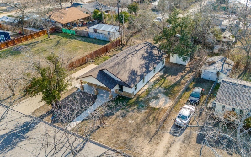 329 Cottage St, Kerrville, TX 78028, 3 Bedrooms Bedrooms, ,2 BathroomsBathrooms,Residential,For Sale,329 Cottage St,118931