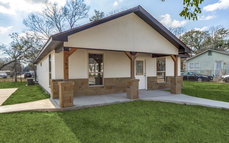 329 Cottage St, Kerrville, TX 78028, 3 Bedrooms Bedrooms, ,2 BathroomsBathrooms,Residential,For Sale,329 Cottage St,118931