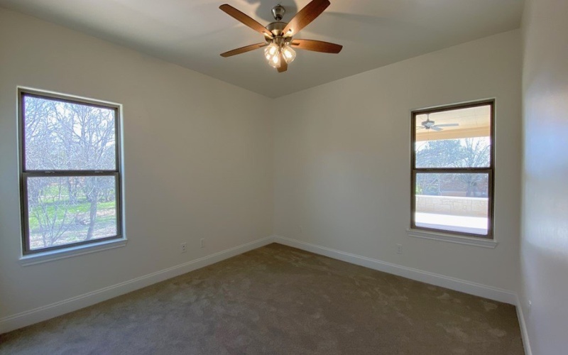 97 W Westwood Lane, Kerrville, TX 78028, 3 Bedrooms Bedrooms, ,2 BathroomsBathrooms,Residential,For Sale,97 W Westwood Lane,118943