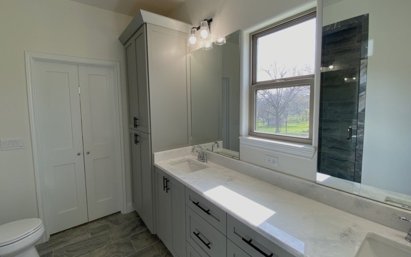 97 W Westwood Lane, Kerrville, TX 78028, 3 Bedrooms Bedrooms, ,2 BathroomsBathrooms,Residential,For Sale,97 W Westwood Lane,118943