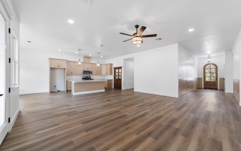 2108 Athens Ave, Kerrville, TX 78028, 3 Bedrooms Bedrooms, ,2 BathroomsBathrooms,Residential,For Sale,2108 Athens Ave,118965