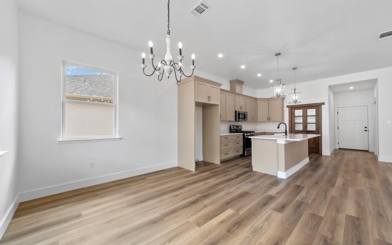 2108 Athens Ave, Kerrville, TX 78028, 3 Bedrooms Bedrooms, ,2 BathroomsBathrooms,Residential,For Sale,2108 Athens Ave,118965