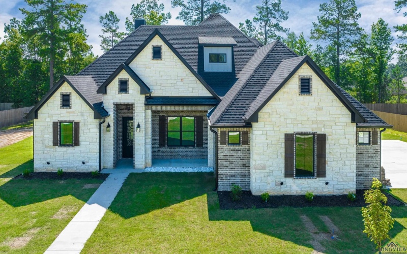 185 Mallard Cove, Longview, TX 75602, 4 Bedrooms Bedrooms, ,3 BathroomsBathrooms,Residential,For Sale,185 Mallard Cove,20241085
