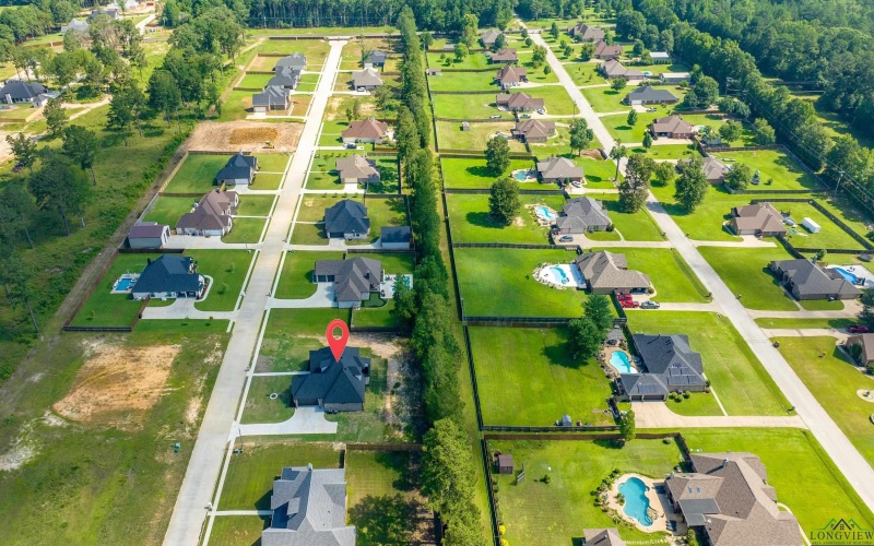 185 Mallard Cove, Longview, TX 75602, 4 Bedrooms Bedrooms, ,3 BathroomsBathrooms,Residential,For Sale,185 Mallard Cove,20241085