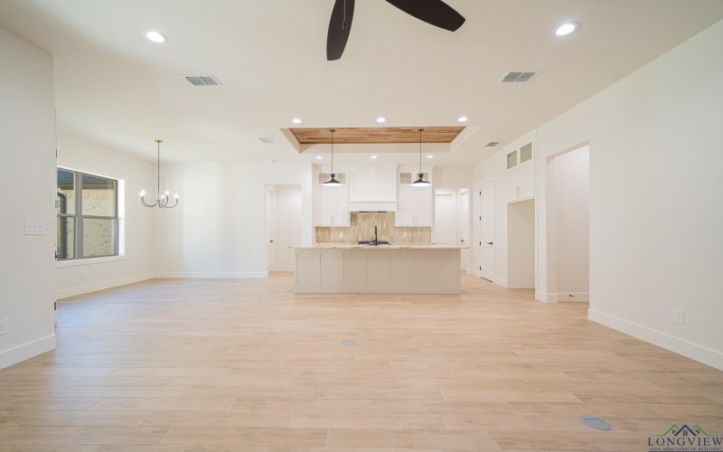 319 Saddle Brook Drive, Hallsville, TX 75650, 4 Bedrooms Bedrooms, ,3 BathroomsBathrooms,Residential,For Sale,319 Saddle Brook Drive,20247550