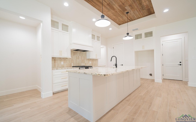 319 Saddle Brook Drive, Hallsville, TX 75650, 4 Bedrooms Bedrooms, ,3 BathroomsBathrooms,Residential,For Sale,319 Saddle Brook Drive,20247550