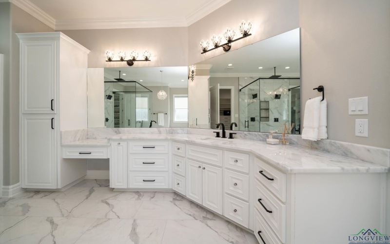 120 Katie Ln, Tatum, TX 75691, 6 Bedrooms Bedrooms, ,6 BathroomsBathrooms,Residential,For Sale,120 Katie Ln,20250401