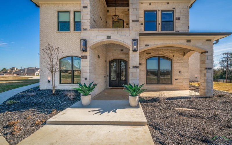 120 Katie Ln, Tatum, TX 75691, 6 Bedrooms Bedrooms, ,6 BathroomsBathrooms,Residential,For Sale,120 Katie Ln,20250401