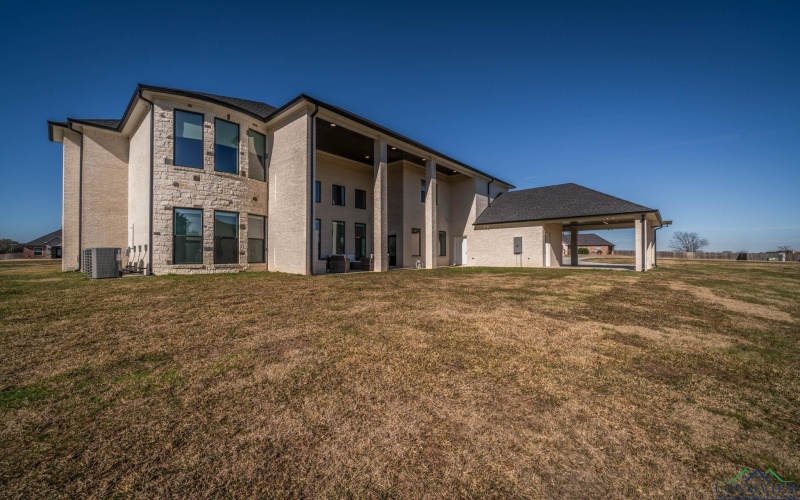 120 Katie Ln, Tatum, TX 75691, 6 Bedrooms Bedrooms, ,6 BathroomsBathrooms,Residential,For Sale,120 Katie Ln,20250401