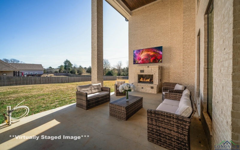 120 Katie Ln, Tatum, TX 75691, 6 Bedrooms Bedrooms, ,6 BathroomsBathrooms,Residential,For Sale,120 Katie Ln,20250401