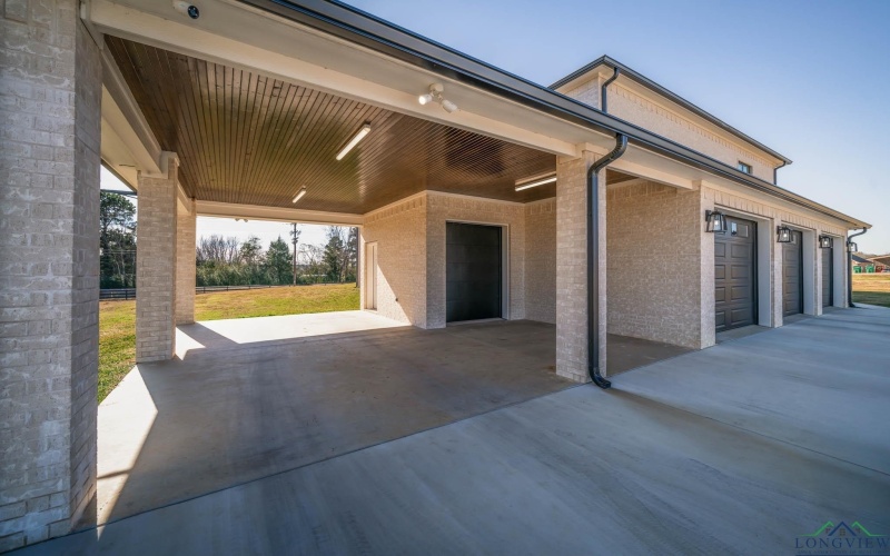 120 Katie Ln, Tatum, TX 75691, 6 Bedrooms Bedrooms, ,6 BathroomsBathrooms,Residential,For Sale,120 Katie Ln,20250401