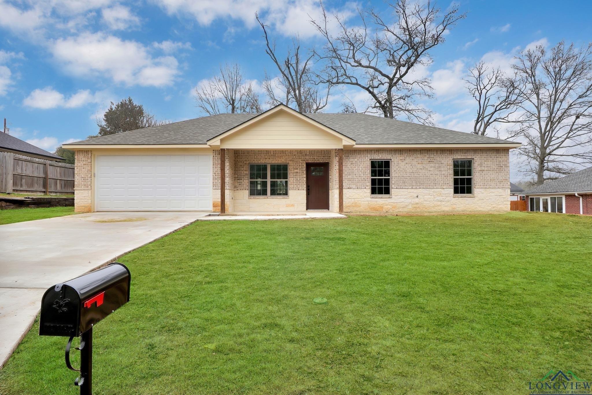 1508 Woodway Ln, Gilmer, TX 75644, 3 Bedrooms Bedrooms, ,2 BathroomsBathrooms,Residential,For Sale,1508 Woodway Ln,20250648
