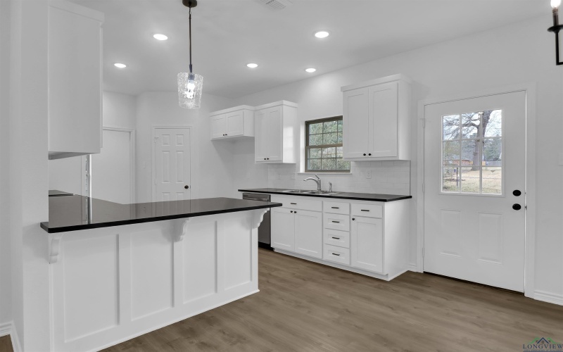 1508 Woodway Ln, Gilmer, TX 75644, 3 Bedrooms Bedrooms, ,2 BathroomsBathrooms,Residential,For Sale,1508 Woodway Ln,20250648